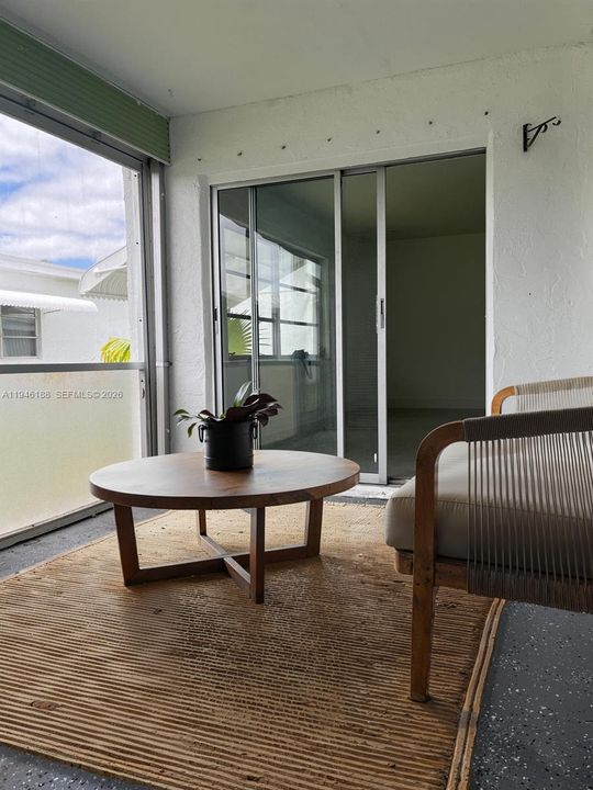 En Venta: $314,500 (2 camas, 2 baños, 1288 Pies cuadrados)