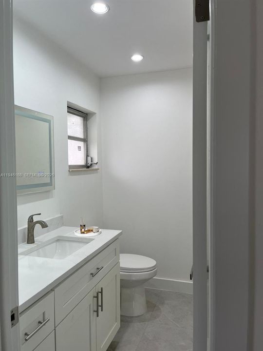 En Venta: $314,500 (2 camas, 2 baños, 1288 Pies cuadrados)