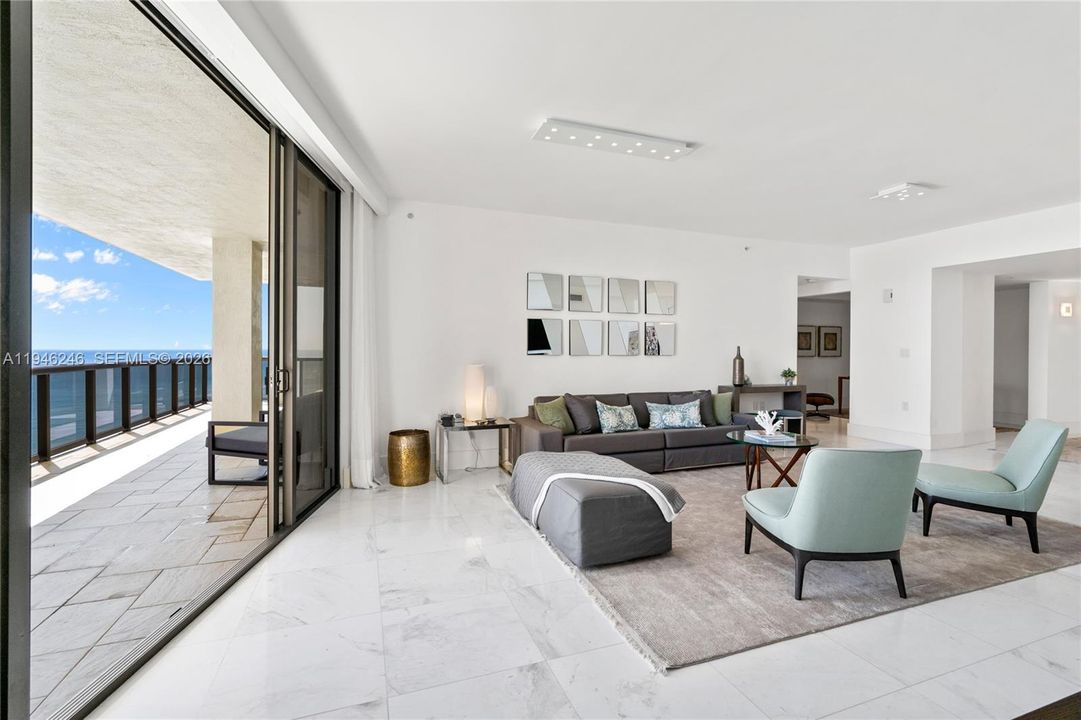 For Sale: $2,100,000 (3 beds, 3 baths, 2383 Square Feet)
