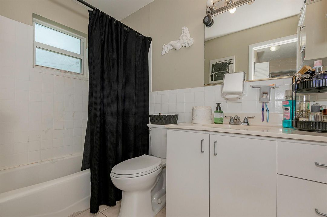 4063-65 SW 51st St_Final Pictures_040