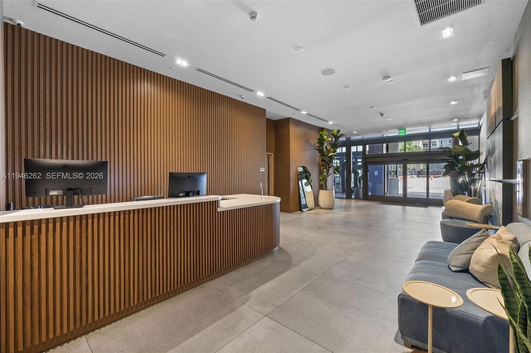 En Venta: $100,000 (2 camas, 2 baños, 809 Pies cuadrados)