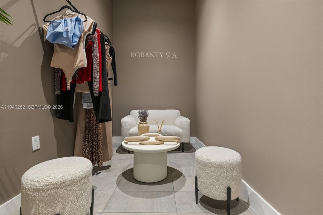 En Venta: $100,000 (2 camas, 2 baños, 809 Pies cuadrados)