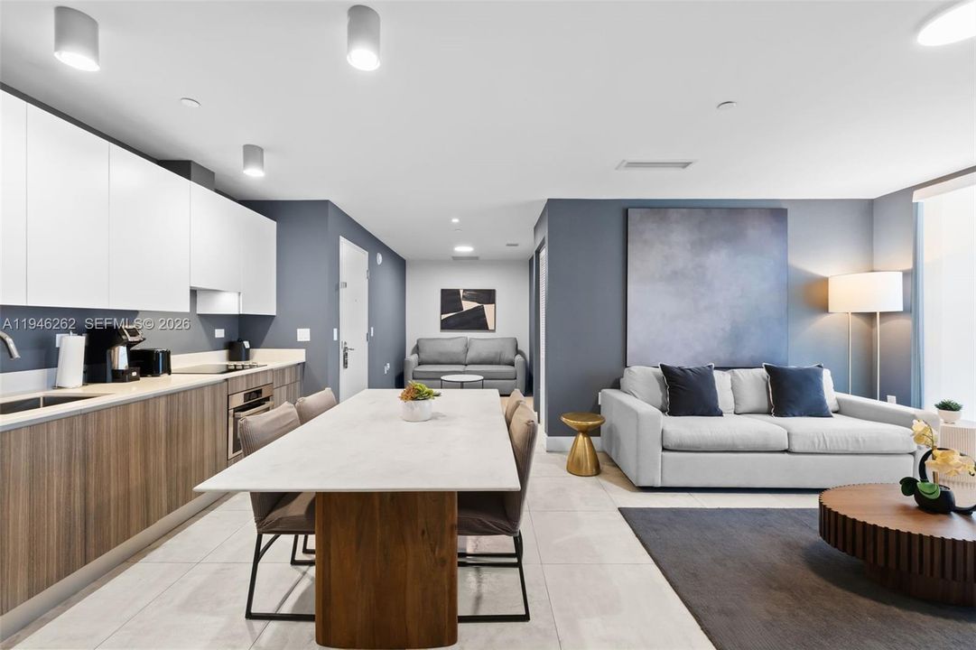 En Venta: $100,000 (2 camas, 2 baños, 809 Pies cuadrados)