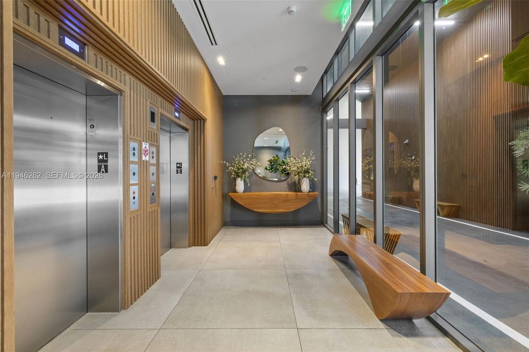 En Venta: $100,000 (2 camas, 2 baños, 809 Pies cuadrados)