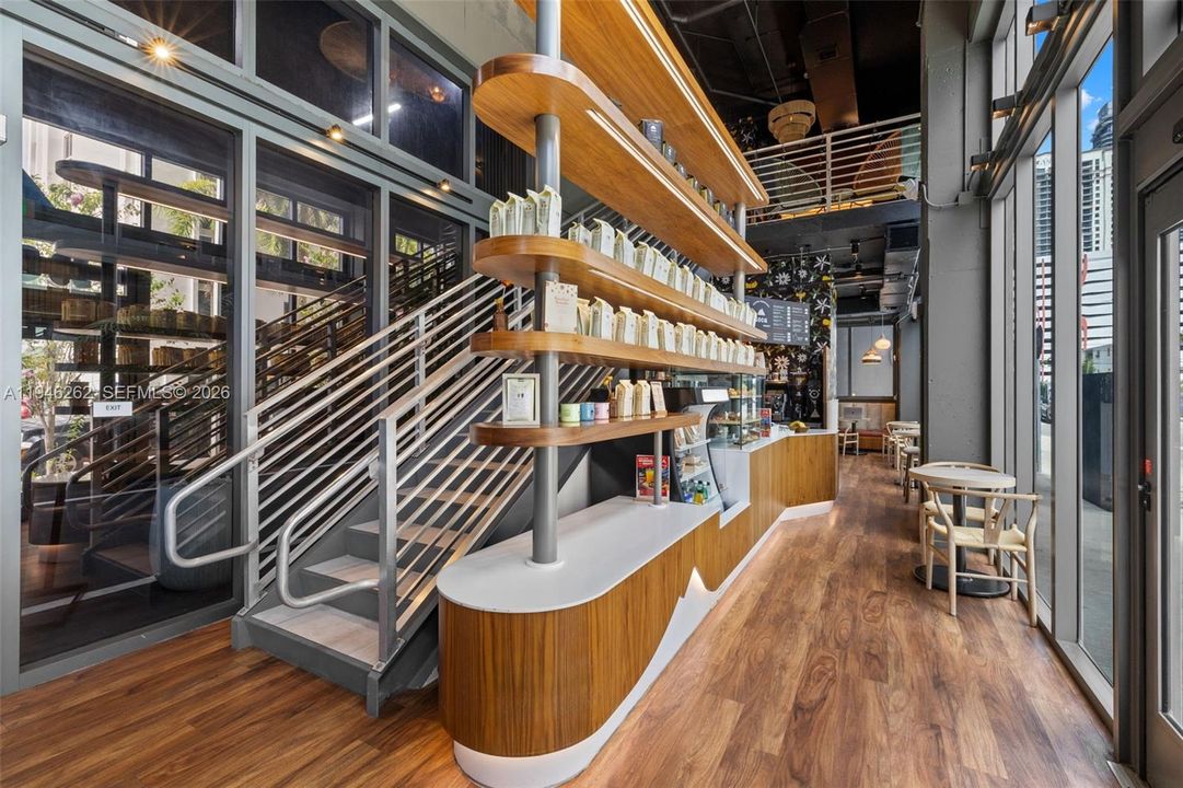 En Venta: $100,000 (2 camas, 2 baños, 809 Pies cuadrados)