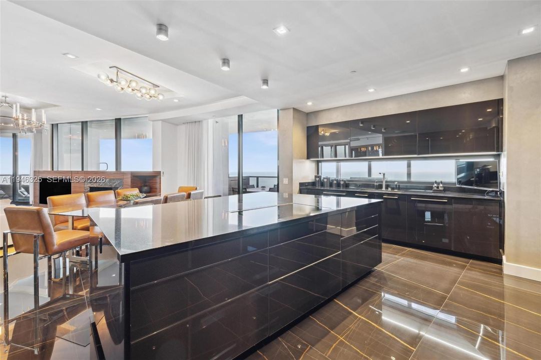 For Sale: $5,899,000 (3 beds, 4 baths, 3171 Square Feet)
