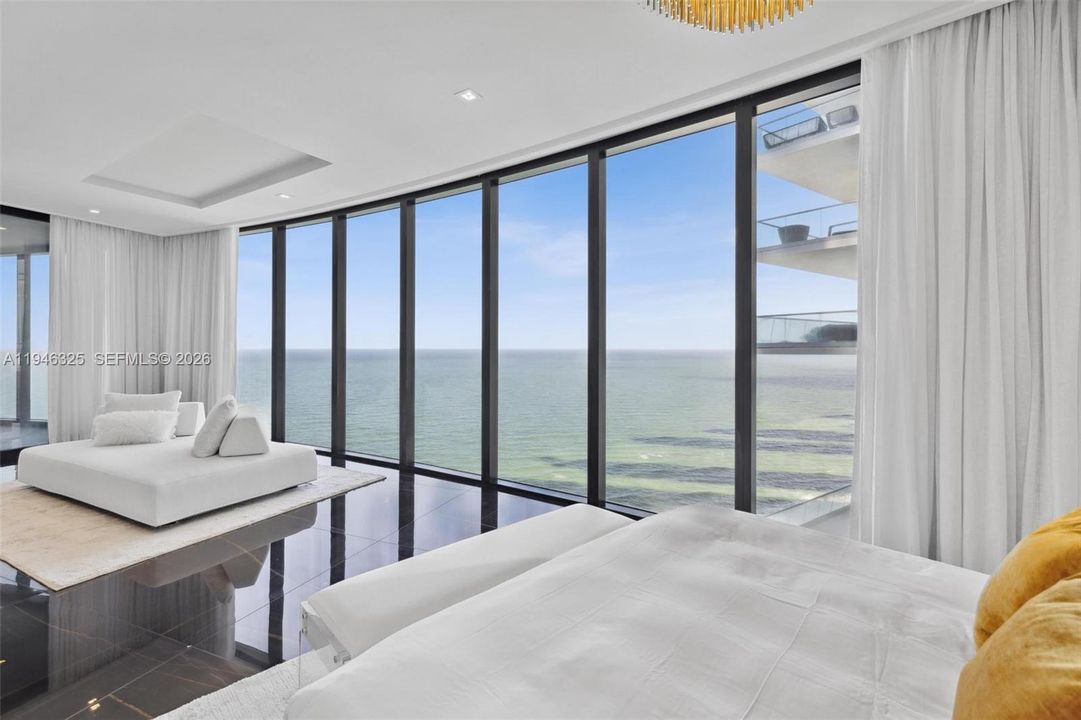 For Sale: $5,899,000 (3 beds, 4 baths, 3171 Square Feet)