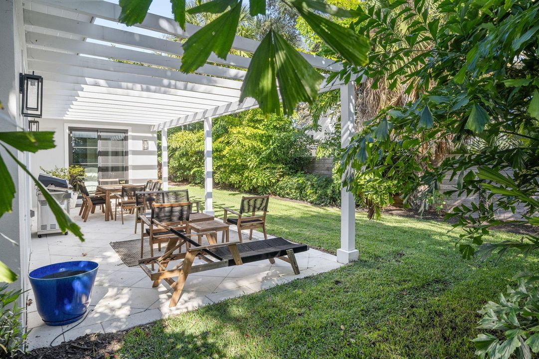 36-web-or-mls-506 Conn Way-36