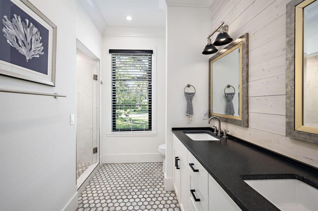 27-web-or-mls-506 Conn Way-28