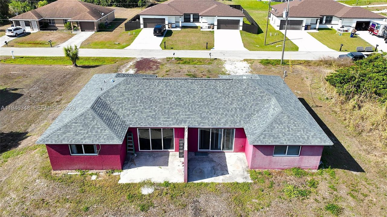 En Venta: $359,900 (0 camas, 0 baños, 1988 Pies cuadrados)
