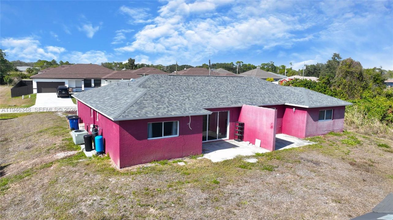 En Venta: $359,900 (0 camas, 0 baños, 1988 Pies cuadrados)