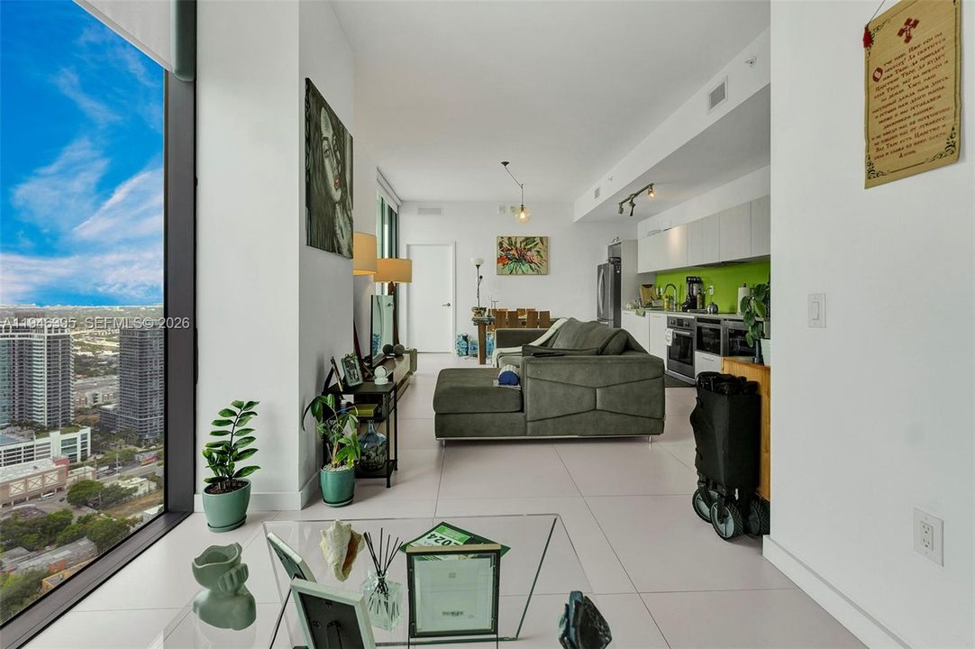 En Venta: $570,000 (1 camas, 1 baños, 833 Pies cuadrados)