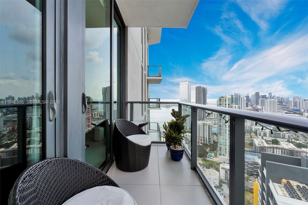 En Venta: $570,000 (1 camas, 1 baños, 833 Pies cuadrados)