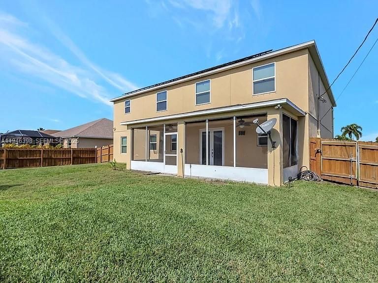 En Renta: $4,500 (6 camas, 4 baños, 3916 Pies cuadrados)