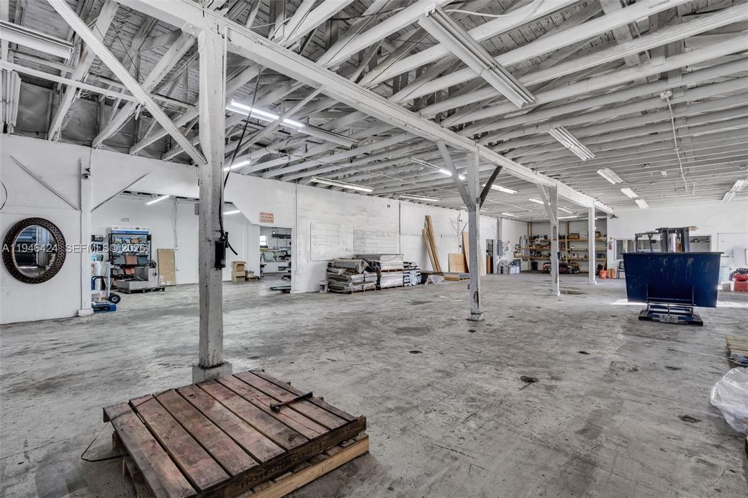 Vendido Recientemente: $4,235,000 (0 camas, 0 baños, 0 Pies cuadrados)