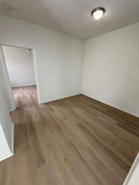 Activo con contrato: $228,900 (2 camas, 2 baños, 854 Pies cuadrados)
