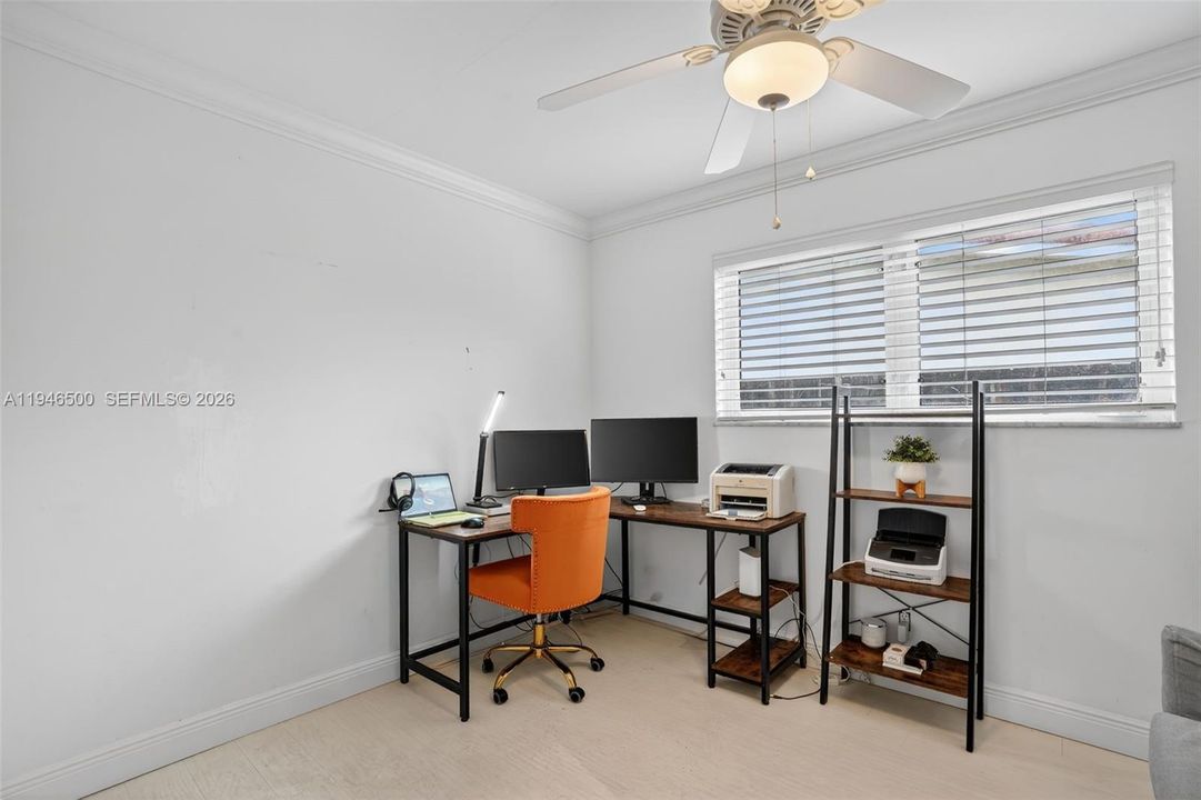 3'RD BEDROOM / OFFICE