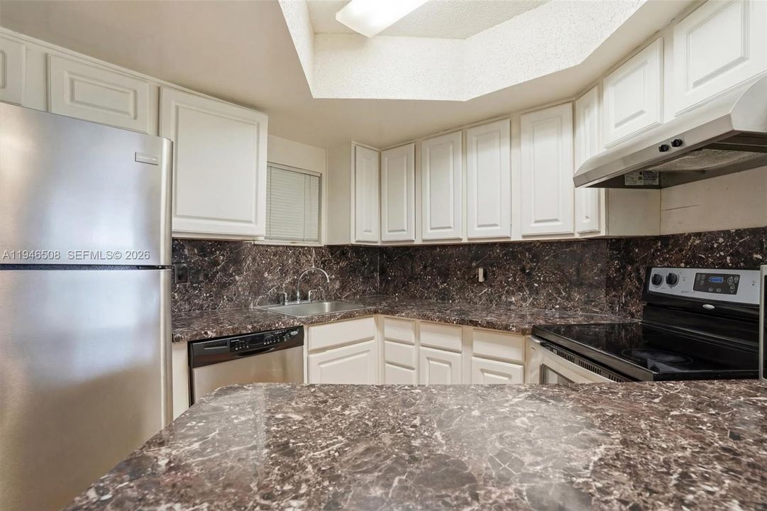En Venta: $225,000 (1 camas, 1 baños, 810 Pies cuadrados)