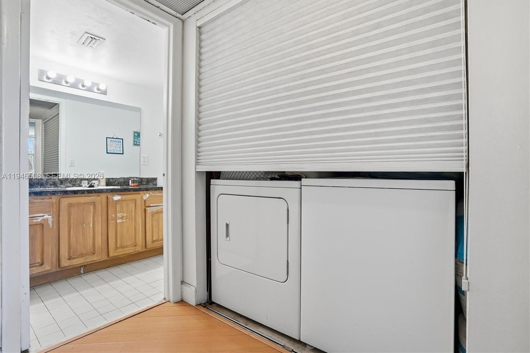 En Venta: $225,000 (1 camas, 1 baños, 810 Pies cuadrados)