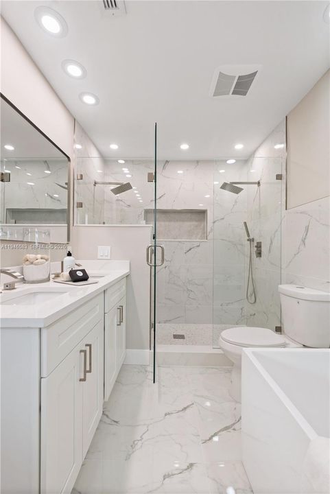 Vendido Recientemente: $1,899,000 (4 camas, 4 baños, 3297 Pies cuadrados)