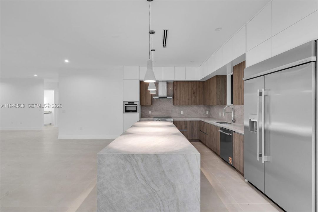 Vendido Recientemente: $2,490,000 (4 camas, 4 baños, 0 Pies cuadrados)
