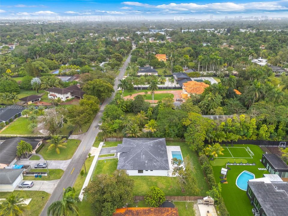 Vendido Recientemente: $2,490,000 (4 camas, 4 baños, 0 Pies cuadrados)