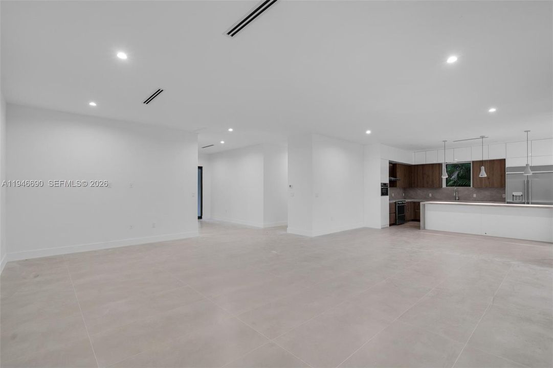 Vendido Recientemente: $2,490,000 (4 camas, 4 baños, 0 Pies cuadrados)