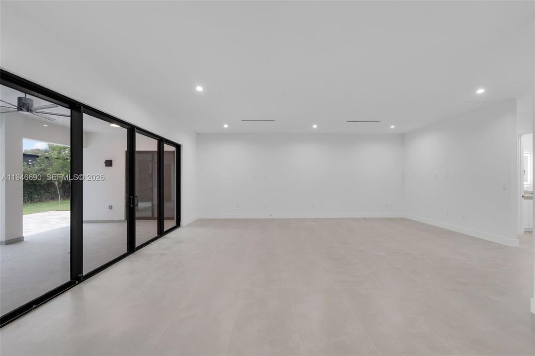 Vendido Recientemente: $2,490,000 (4 camas, 4 baños, 0 Pies cuadrados)