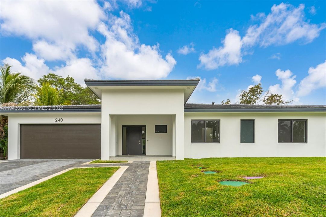 Vendido Recientemente: $2,490,000 (4 camas, 4 baños, 0 Pies cuadrados)