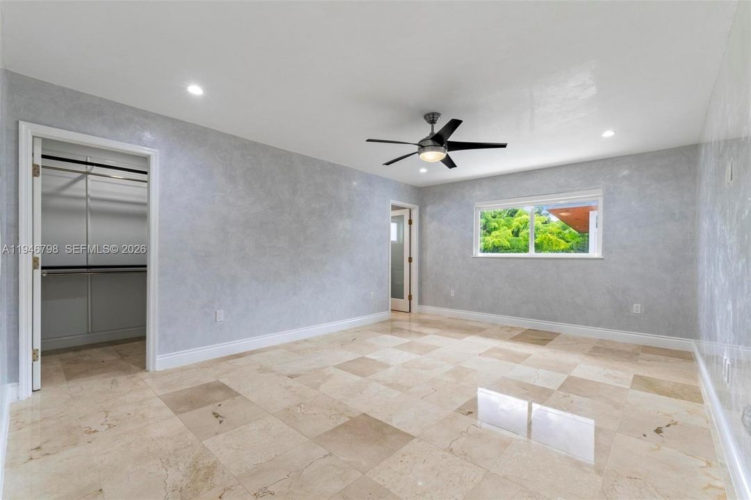 En Venta: $3,800,000 (6 camas, 7 baños, 6423 Pies cuadrados)