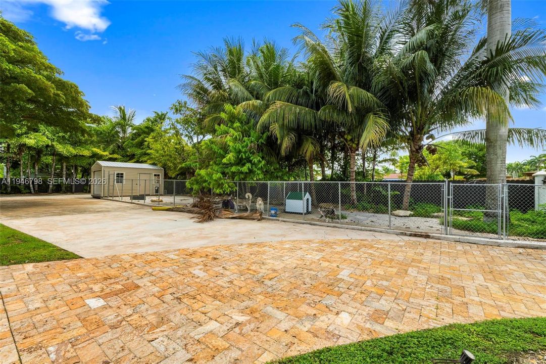 En Venta: $3,800,000 (6 camas, 7 baños, 6423 Pies cuadrados)