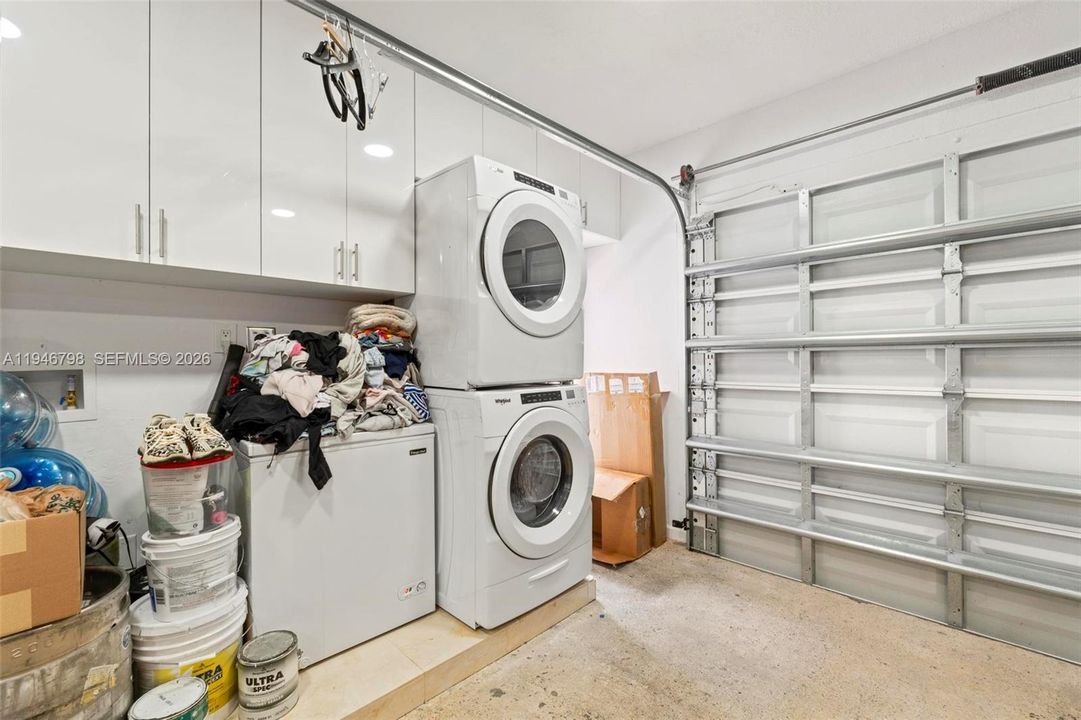 En Venta: $3,800,000 (6 camas, 7 baños, 6423 Pies cuadrados)