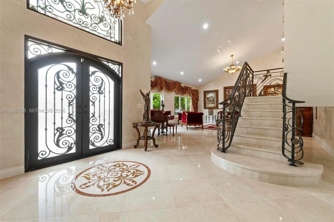 En Venta: $3,800,000 (6 camas, 7 baños, 6423 Pies cuadrados)