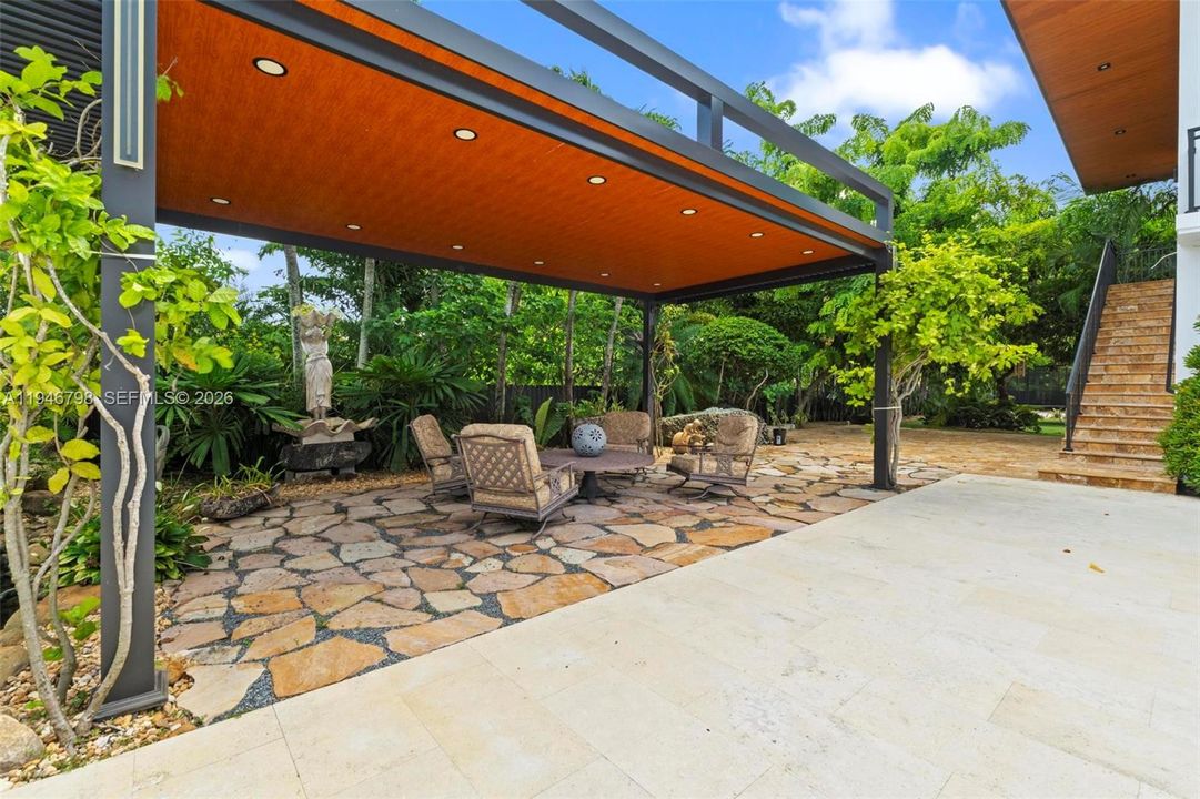 En Venta: $3,800,000 (6 camas, 7 baños, 6423 Pies cuadrados)