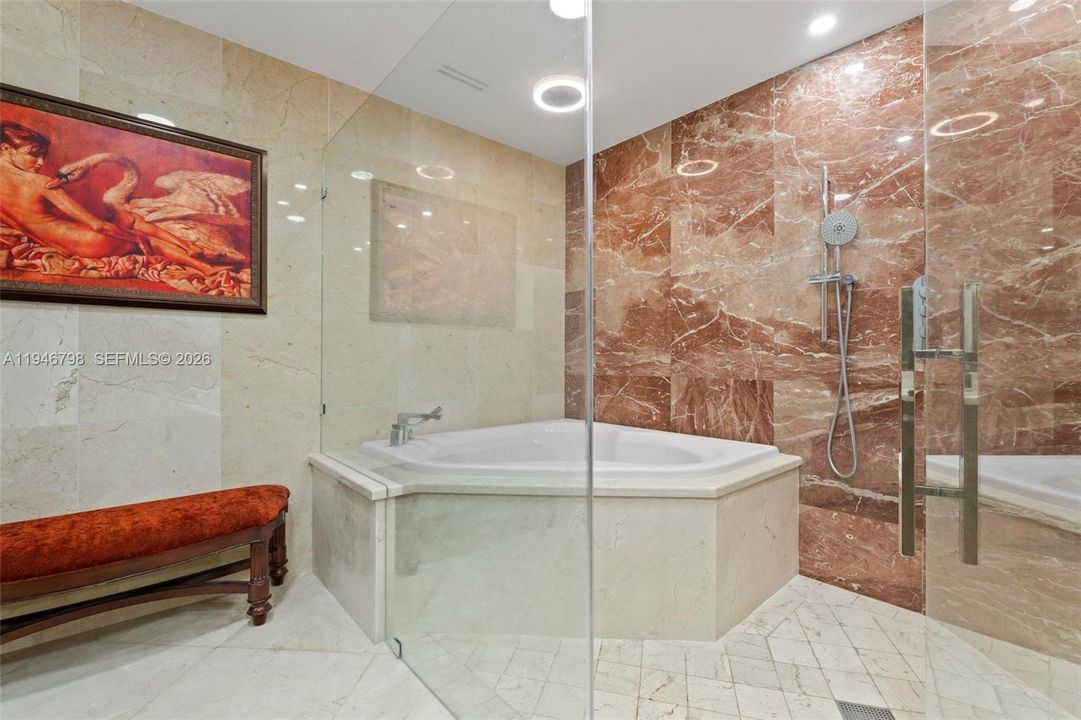 En Venta: $3,800,000 (6 camas, 7 baños, 6423 Pies cuadrados)