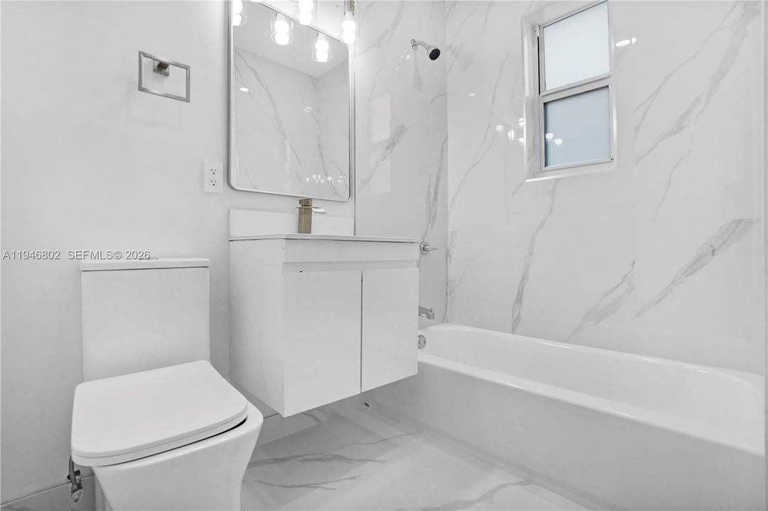 For Sale: $649,900 (3 beds, 2 baths, 1287 Square Feet)