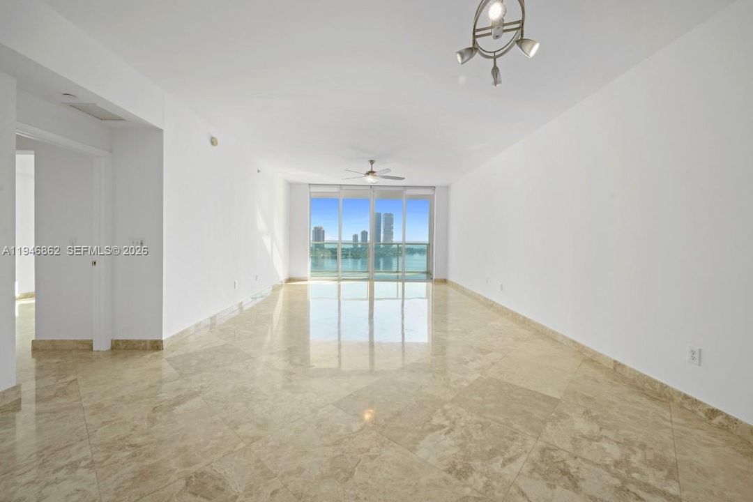 For Sale: $795,000 (3 beds, 2 baths, 2020 Square Feet)