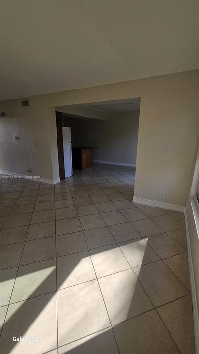 En Venta: $160,000 (2 camas, 1 baños, 1248 Pies cuadrados)