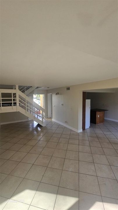 En Venta: $160,000 (2 camas, 1 baños, 1248 Pies cuadrados)