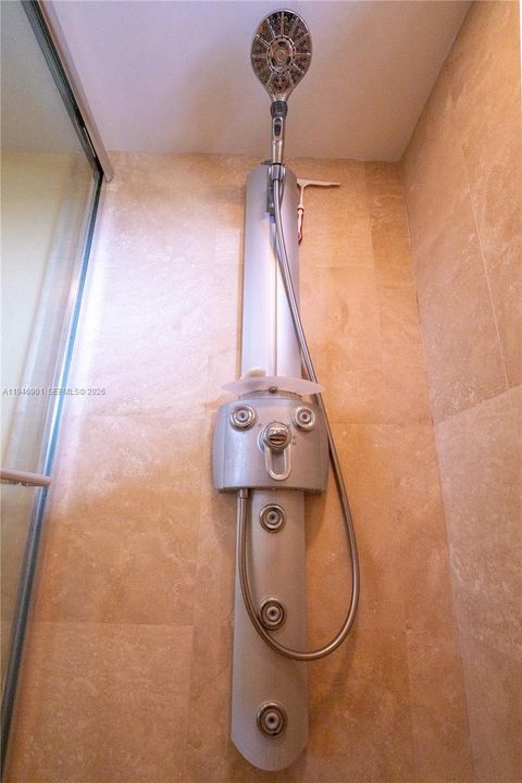 For Rent: $7,500 (2 beds, 2 baths, 1170 Square Feet)