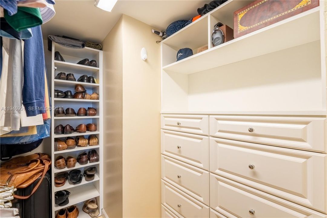 For Rent: $7,500 (2 beds, 2 baths, 1170 Square Feet)