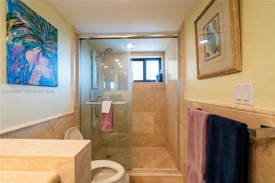 For Rent: $7,500 (2 beds, 2 baths, 1170 Square Feet)