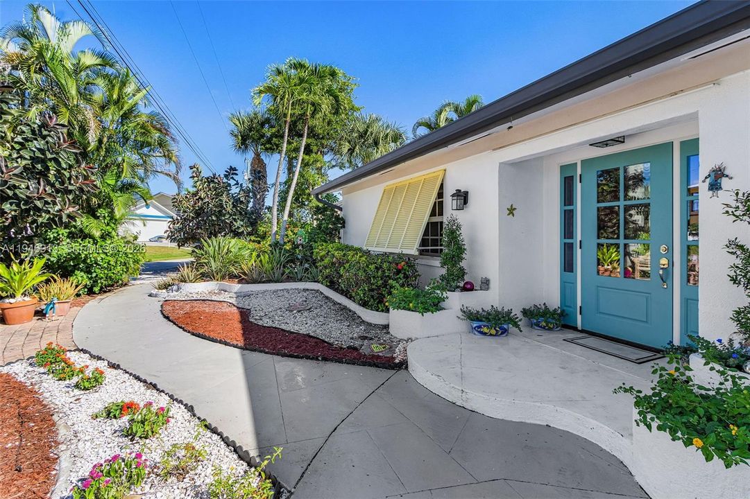 For Sale: $687,500 (2 beds, 2 baths, 0 Square Feet)