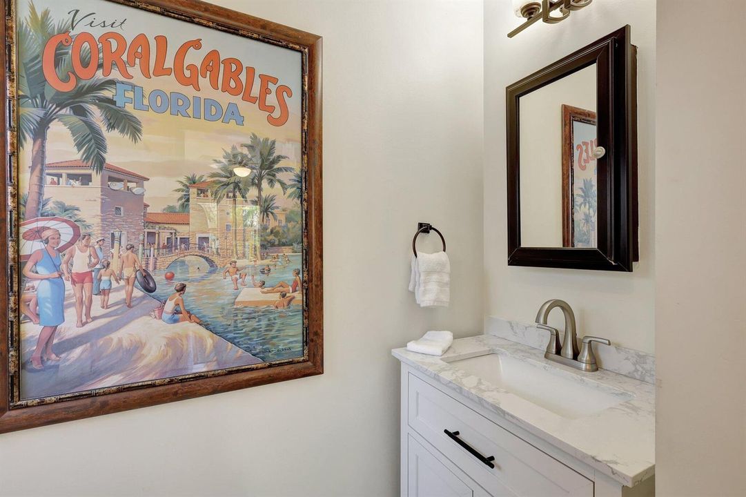 Cottage full bath