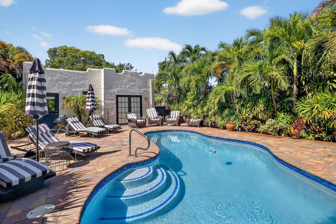 Pool deck