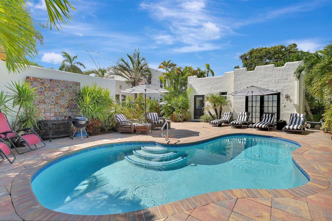 Pool deck