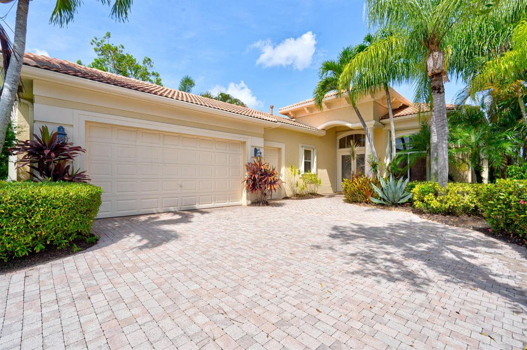 119 Esperanza Way,