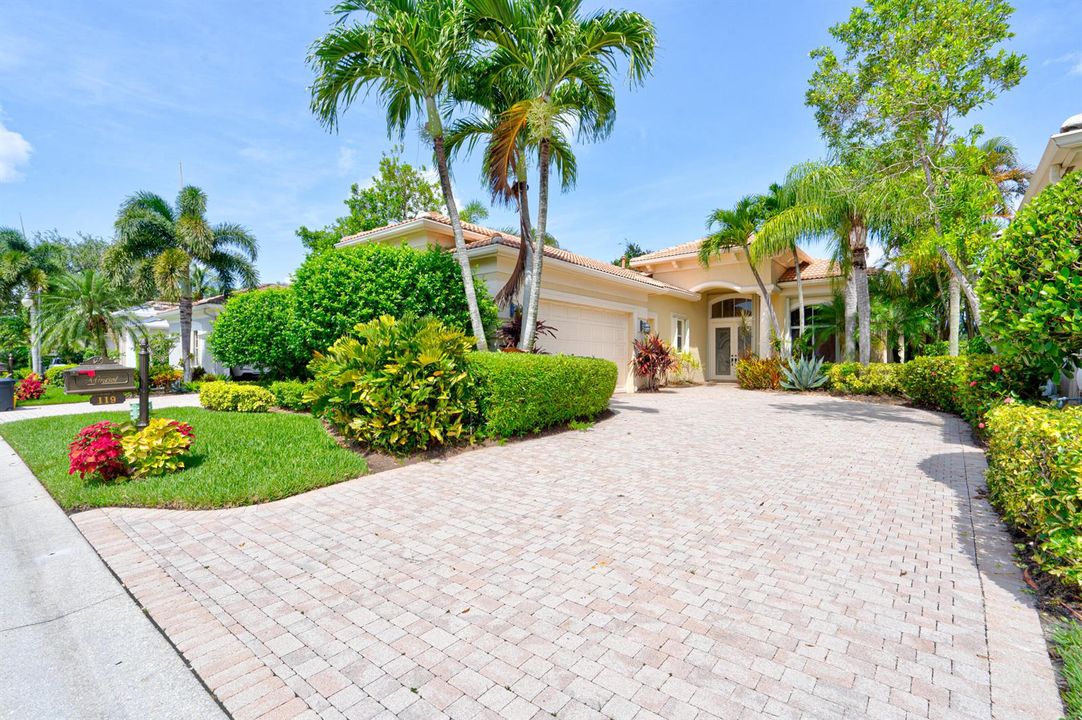 119 Esperanza Way,