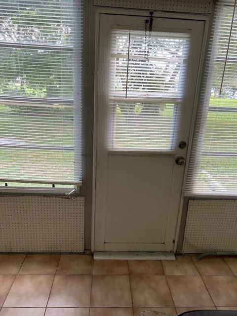 porch 1027