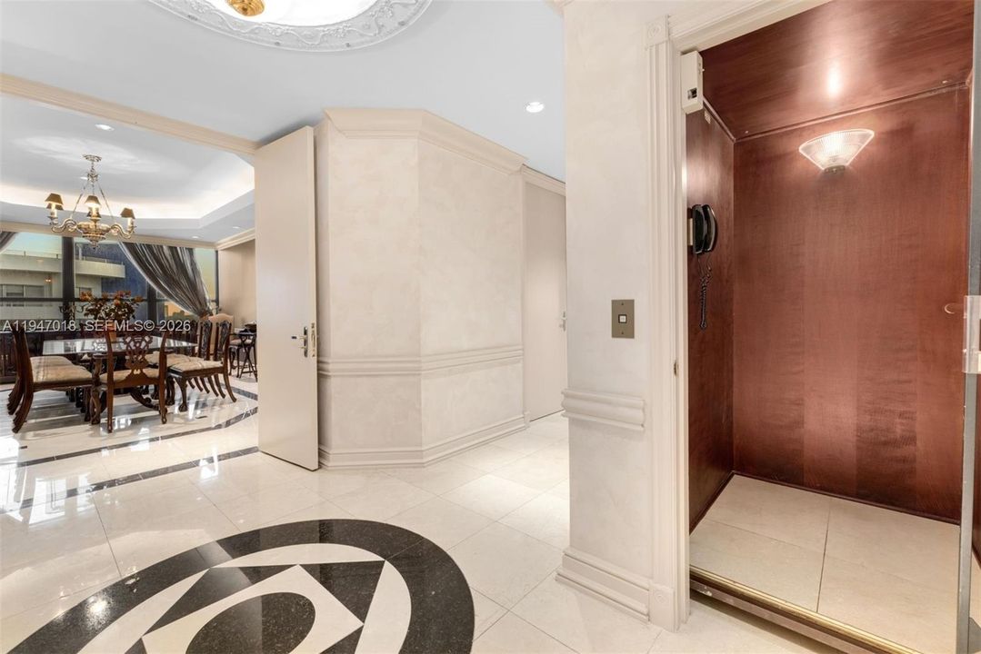 For Sale: $9,900,000 (5 beds, 8 baths, 8280 Square Feet)